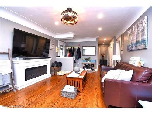 3 Pleasant Avenue, Hamilton, ON - Indoor Photo Showing Living Room With Fireplace