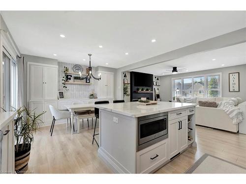 2375 Gillingham Drive, Burlington, ON - Indoor Photo Showing Kitchen With Upgraded Kitchen