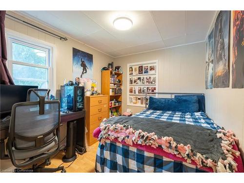 48 Merigold Street, St. Catharines, ON - Indoor Photo Showing Bedroom