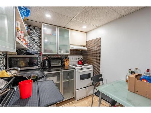 48 Merigold Street, St. Catharines, ON - Indoor Photo Showing Kitchen