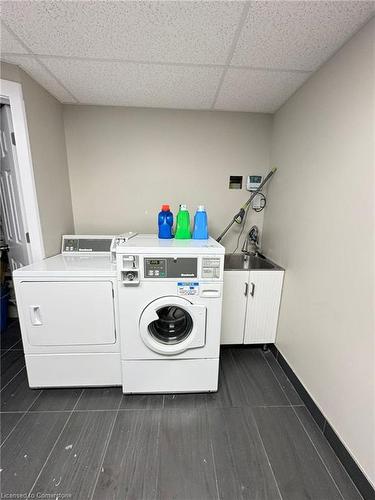 101-464 Upper Kenilworth Avenue, Hamilton, ON - Indoor Photo Showing Laundry Room