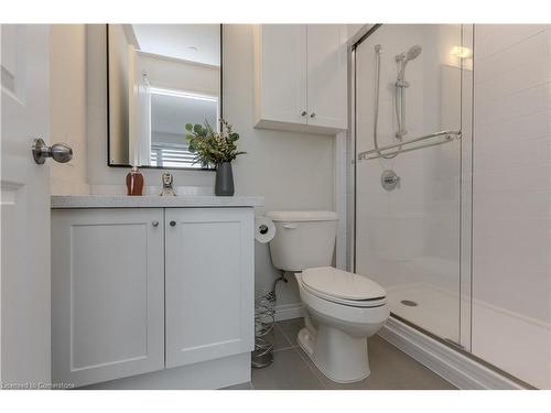 710-2750 King Street E, Hamilton, ON - Indoor Photo Showing Bathroom