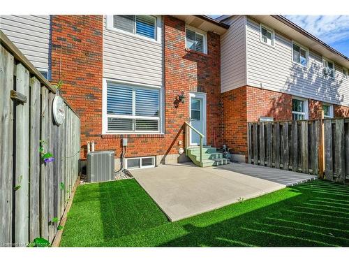 10-202 Lavina Crescent, Hamilton, ON - Outdoor With Exterior