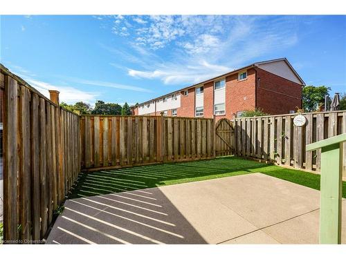 10-202 Lavina Crescent, Hamilton, ON - Outdoor With Exterior