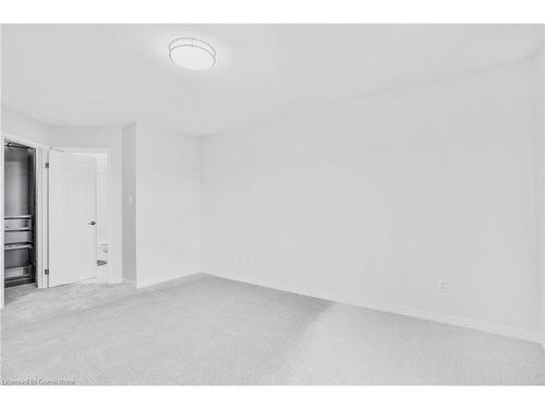 11 Meadow Wood Crescent, Stoney Creek, ON - Indoor Photo Showing Other Room