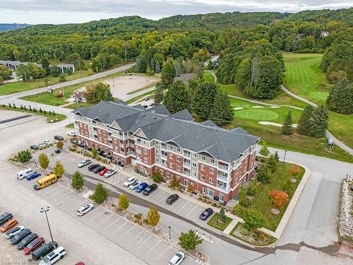 209-40 Horseshoe Boulevard, Barrie, ON - Outdoor With View