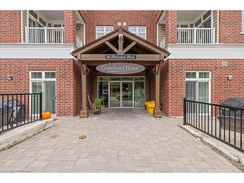 209-40 Horseshoe Boulevard, Barrie, ON - Outdoor With Balcony With Exterior