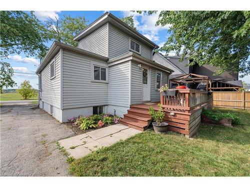 18 South Main Street, Thorold, ON - Outdoor With Deck Patio Veranda With Exterior