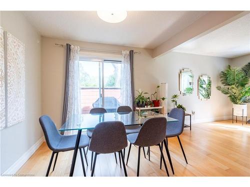 3-657 Francis Road, Burlington, ON - Indoor Photo Showing Dining Room