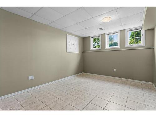 76 Braemar Avenue, Caledonia, ON - Indoor Photo Showing Other Room