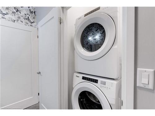 108-30 Hamilton Street S, Waterdown, ON - Indoor Photo Showing Laundry Room