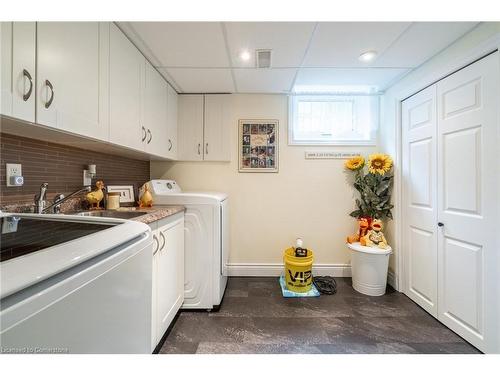 63 Forestgate Drive, Hamilton, ON - Indoor Photo Showing Laundry Room