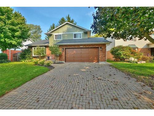 64 Millbridge Crescent, Fonthill, ON - Outdoor