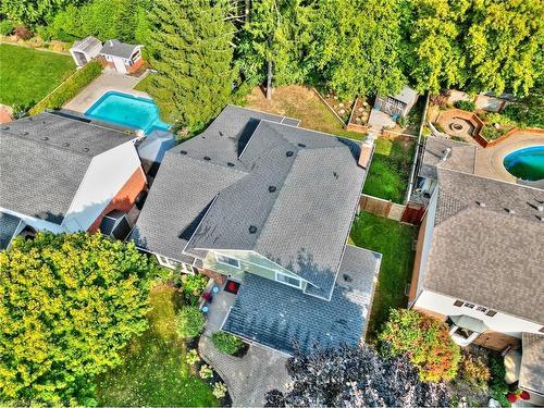 64 Millbridge Crescent, Fonthill, ON - Outdoor With In Ground Pool