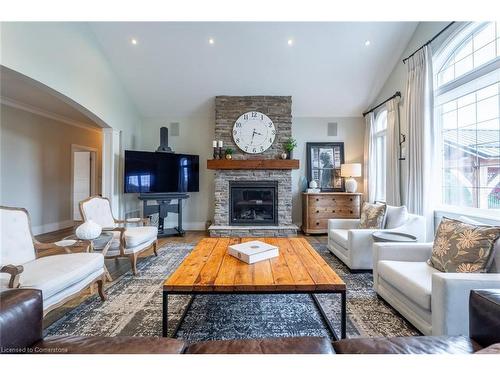 1068 Wyatt Road, Hamilton, ON - Indoor Photo Showing Living Room With Fireplace