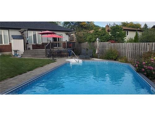 11 Sidare Court, Grimsby, ON - Outdoor With In Ground Pool