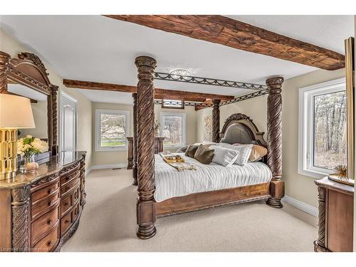 4316 Derry Road, Burlington, ON - Indoor Photo Showing Bedroom