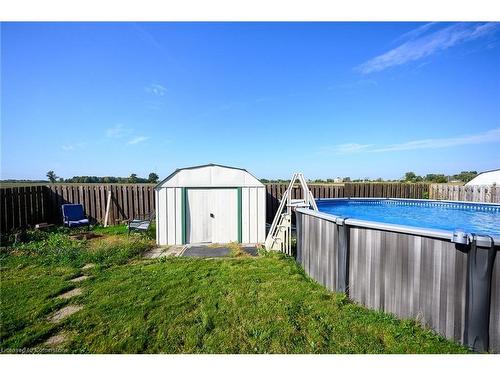 10 Leslie Street, Jarvis, ON - Outdoor With Above Ground Pool