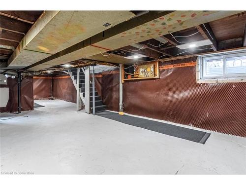 104 Edgemont Street N, Hamilton, ON - Indoor Photo Showing Basement