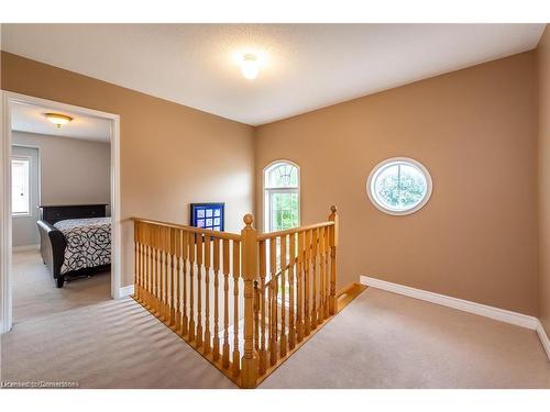 2391 Curtis Road, Burlington, ON - Indoor Photo Showing Other Room