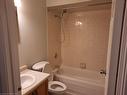 306-62 Victoria Avenue S, Hamilton, ON  - Indoor Photo Showing Bathroom 