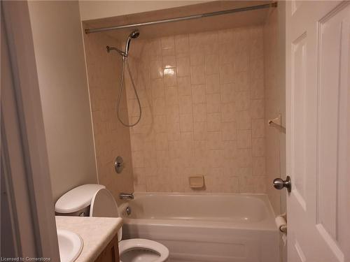 306-62 Victoria Avenue S, Hamilton, ON - Indoor Photo Showing Bathroom