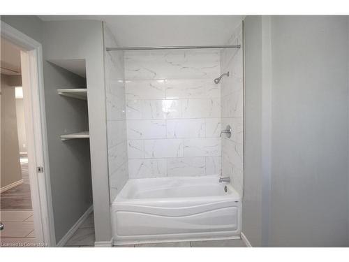 11 Woodman Drive, Brantford, ON - Indoor Photo Showing Bathroom