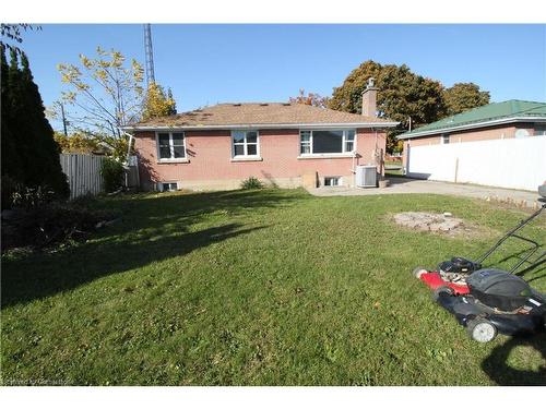 11 Woodman Drive, Brantford, ON - Outdoor