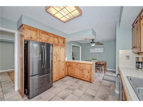 900 Beeforth Road, Millgrove, ON - Indoor Photo Showing Kitchen