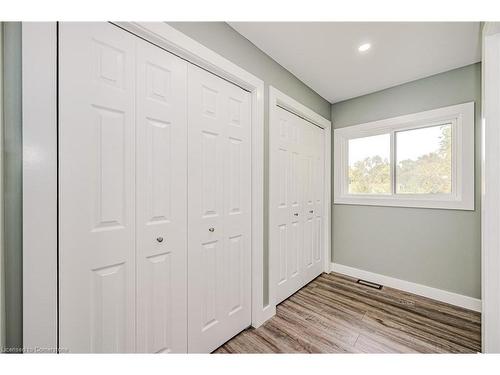 900 Beeforth Road, Millgrove, ON - Indoor Photo Showing Other Room