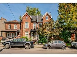 90 Peter Street  Hamilton, ON L8R 1T6