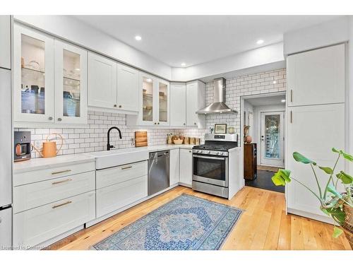 120 Gibson Avenue, Hamilton, ON - Indoor Photo Showing Kitchen With Upgraded Kitchen