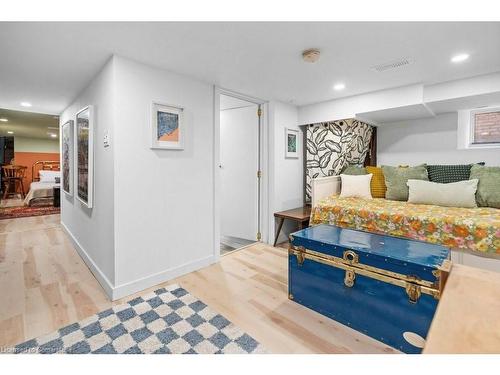 120 Gibson Avenue, Hamilton, ON - Indoor Photo Showing Bedroom