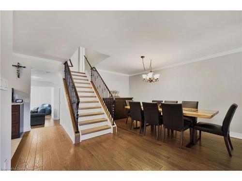 14 Jacqueline Boulevard, Hamilton, ON - Indoor Photo Showing Dining Room