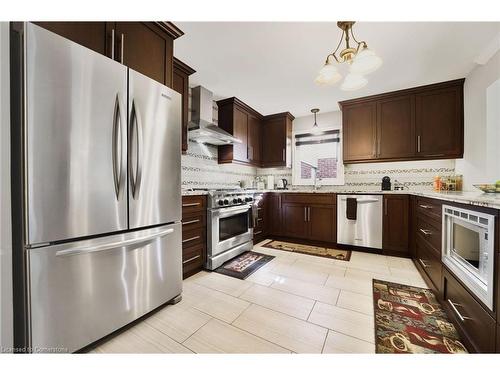 14 Jacqueline Boulevard, Hamilton, ON - Indoor Photo Showing Kitchen With Stainless Steel Kitchen With Upgraded Kitchen