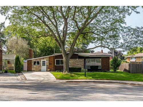 10 Vera Court, Hamilton, ON 