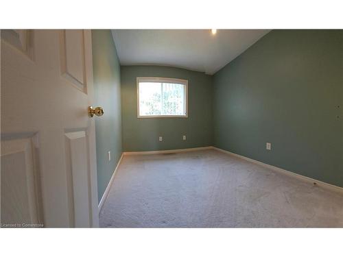 1817 Creek Way, Burlington, ON - Indoor Photo Showing Other Room