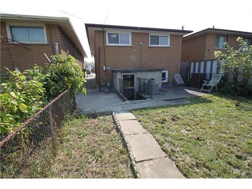 1-19 Delena Avenue N, Hamilton, ON - Outdoor With Exterior