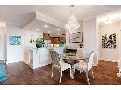 304-1477 Lakeshore Road, Burlington, ON - Indoor Photo Showing Dining Room