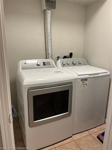 306-200 Limeridge Road, Hamilton, ON - Indoor Photo Showing Laundry Room