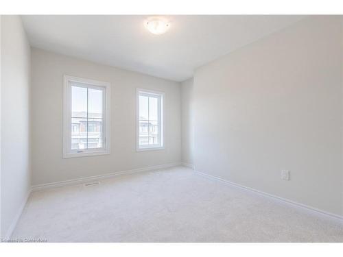 30 Sun Haven Lane, Thorold South, ON - Indoor Photo Showing Other Room