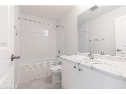 30 Sun Haven Lane, Thorold South, ON - Indoor Photo Showing Bathroom