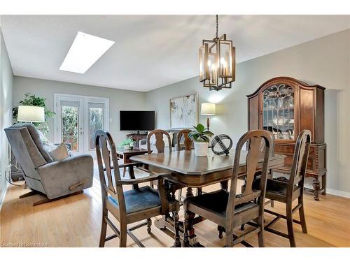 23-40 Braemar Avenue, Caledonia, ON - Indoor Photo Showing Dining Room