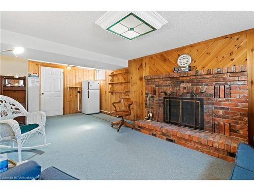 592 Grays Road, Hamilton, ON - Indoor With Fireplace