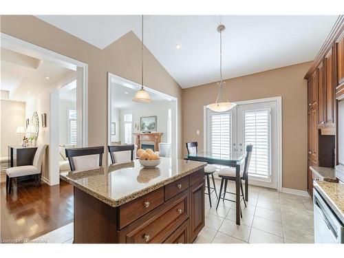 3082 Ingleton Lane, Oakville, ON - Indoor