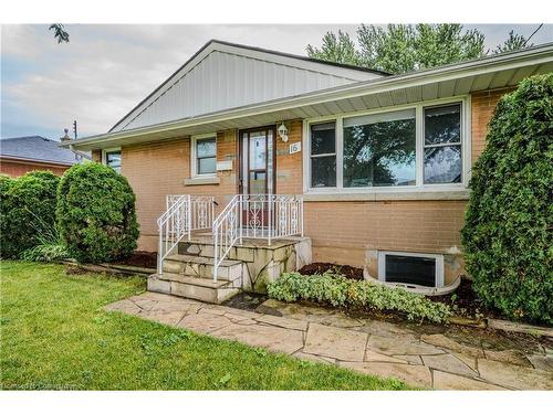 Basement-16 Huntington Avenue, Hamilton, ON - Outdoor