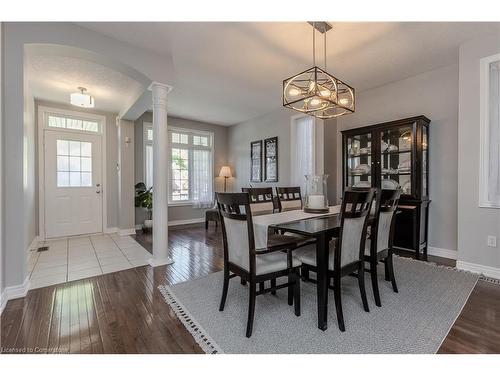 2339 Orchard Road, Burlington, ON - Indoor Photo Showing Dining Room