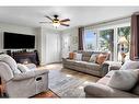 6415 Townline Road, Smithville, ON  - Indoor Photo Showing Living Room 