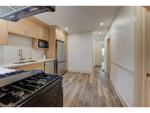 72 Edgemont Street N, Hamilton, ON - Indoor Photo Showing Kitchen With Double Sink