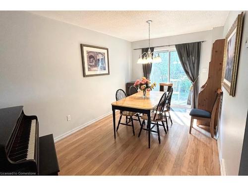 B-509 Weber Street N, Waterloo, ON - Indoor Photo Showing Dining Room